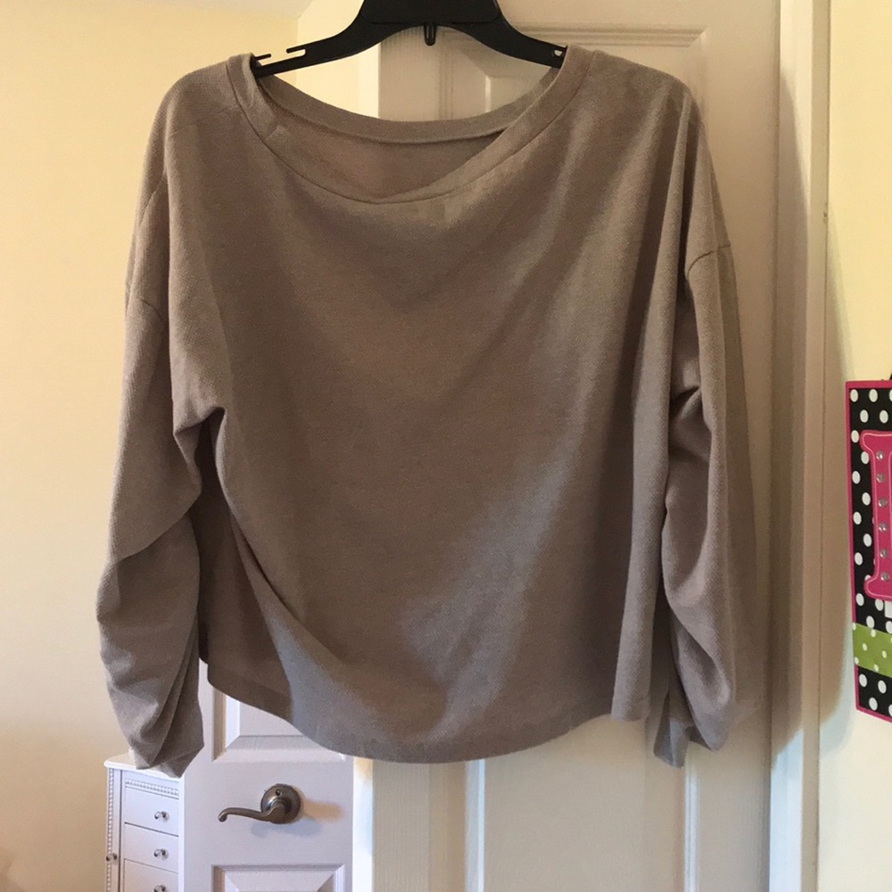 Long-Sleeve Top - Picture 3 of 4